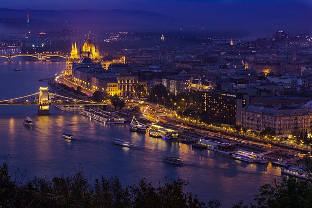 Rundflug Budapest im Jahr 2012